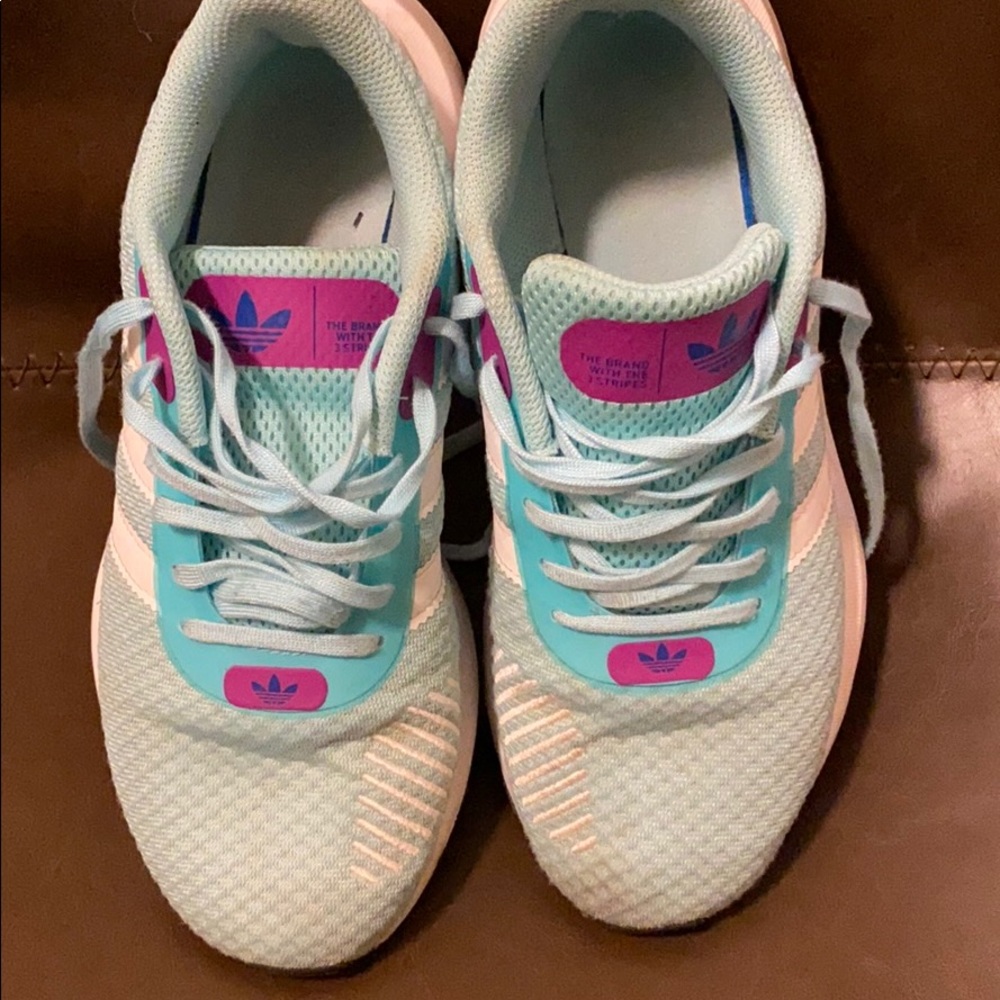 Addis’s women’s running and walking shoes
